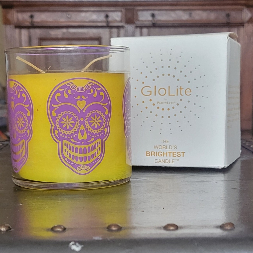 PartyLite GloLite Yellow and Purple Candle